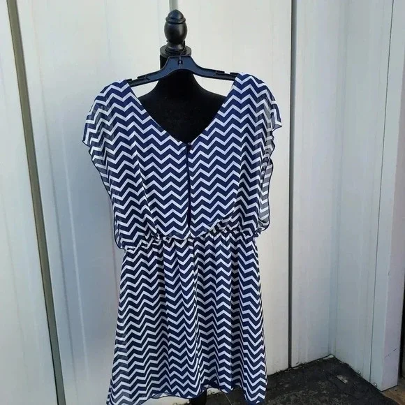 Speechless Womens Blue & White Chevron Dress Size XL. - Picture 4 of 11